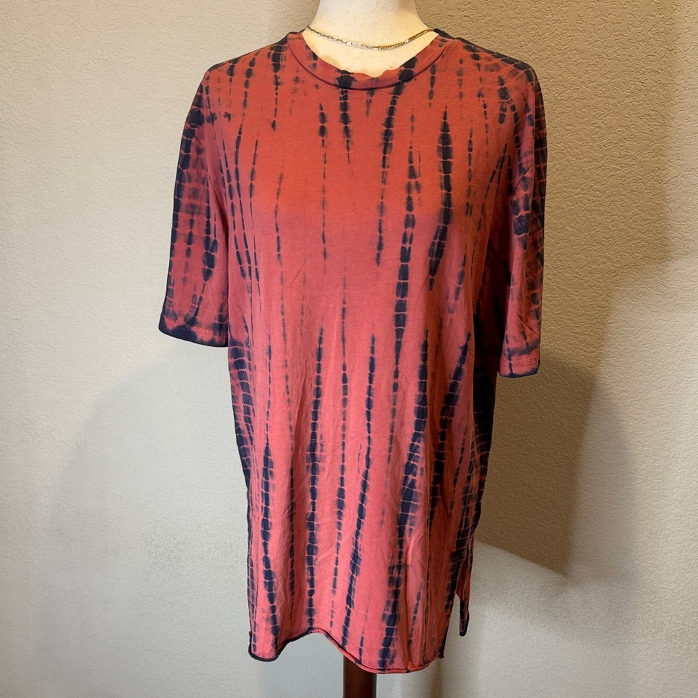 Olivaceous Men's Red and Black Tie-Dye Tee